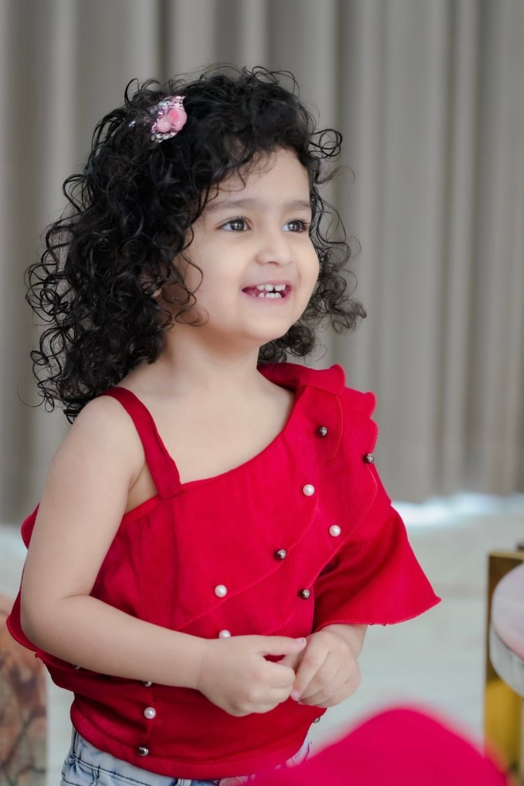 Two-Year-Old Maesha Soi Gains Social Media Fame as Child Influencer