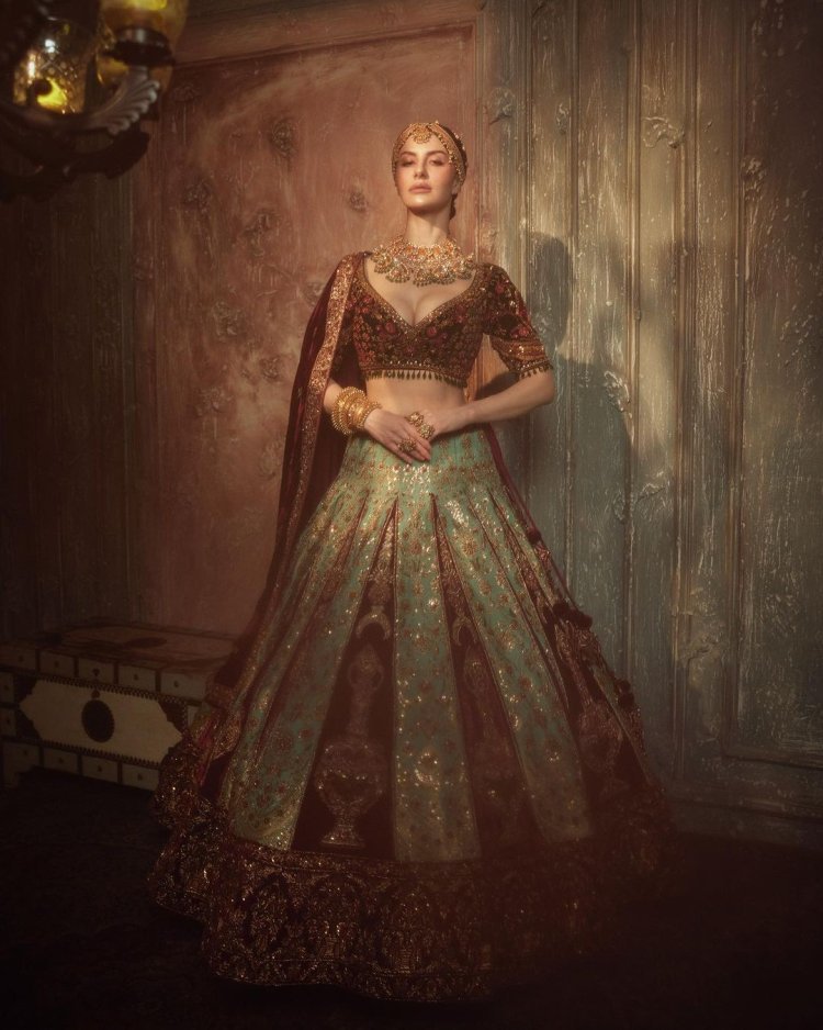 Giorgia Andriani Exudes 'Maharani' Vibes In A Royal Bridal Look By Ace Designer Lalit Dalmia